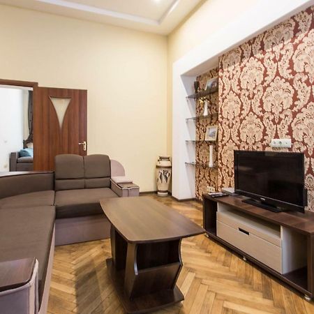 Odessa 3Bedroom Deribas Apartment Екстер'єр фото