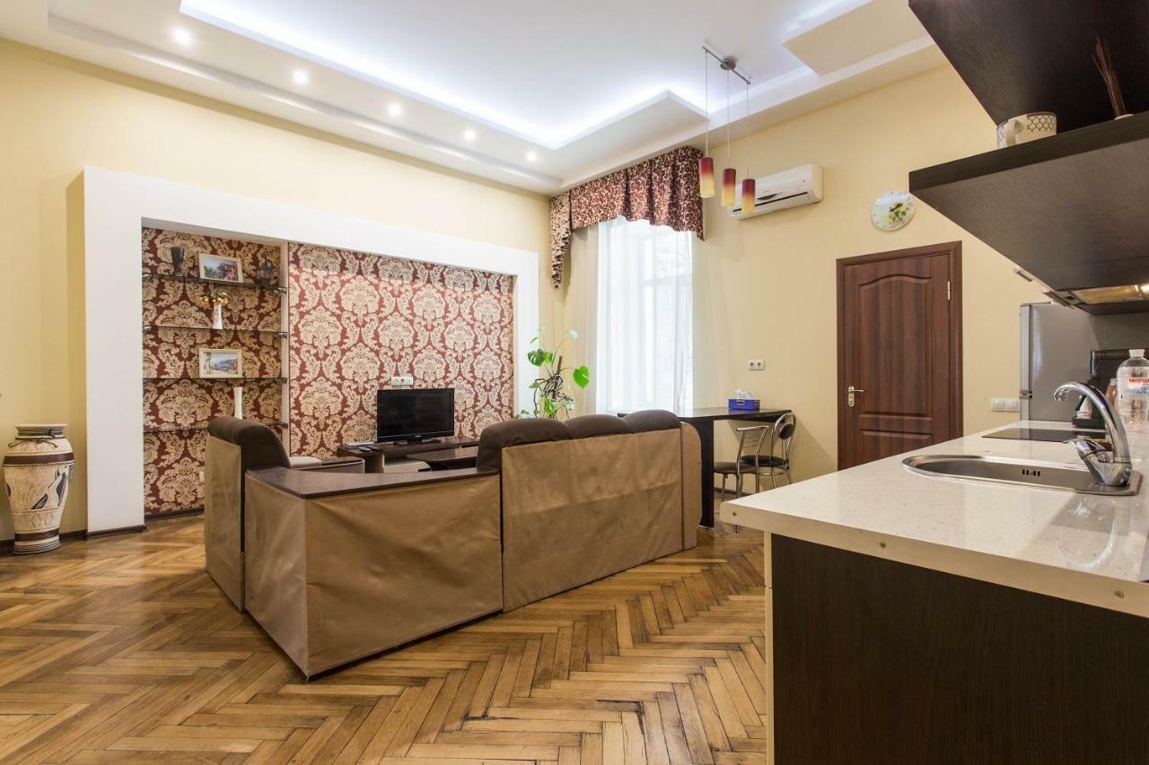 Odessa 3Bedroom Deribas Apartment Екстер'єр фото