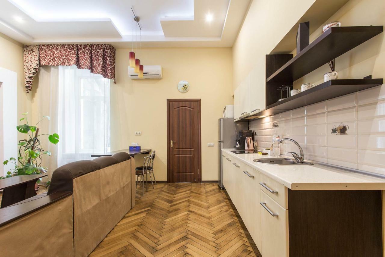 Odessa 3Bedroom Deribas Apartment Екстер'єр фото